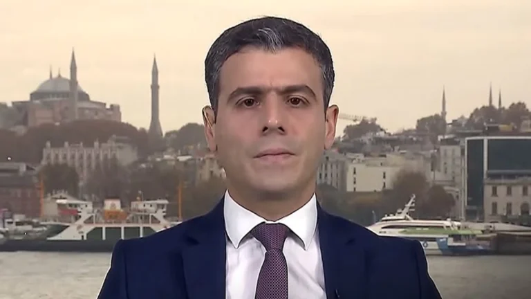 "لحظة الحقيقة".. علوش: "قسد" تعيش أسوأ أيامها والانهيار العسكري وشيك